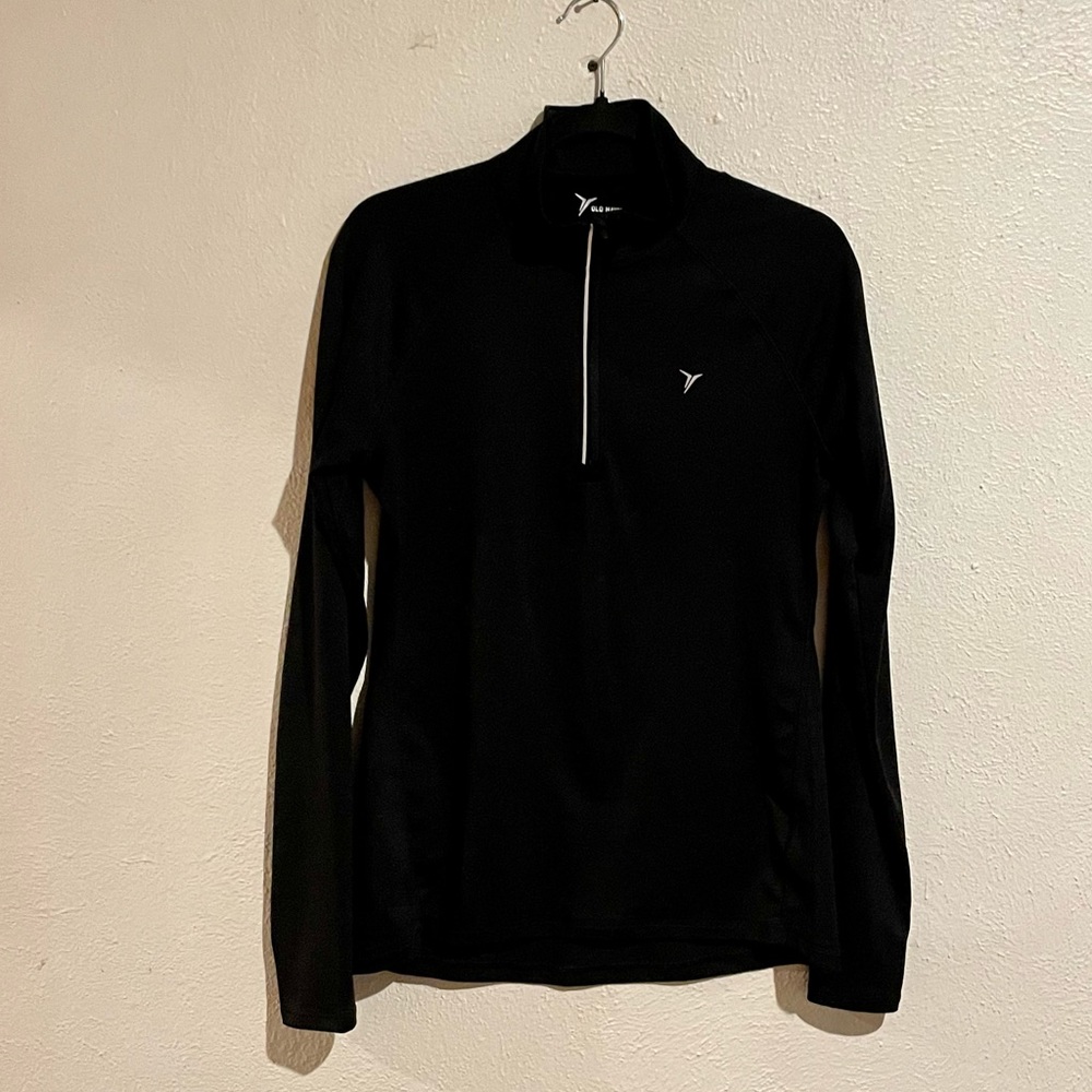 Women’s old navy quarter zip “go-dry”, size medium